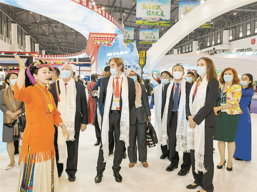 眾多來賓.jpg 眾多來賓.jpg