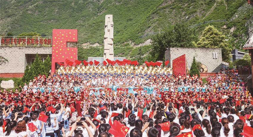 唱響長征.jpg 唱響長征.jpg