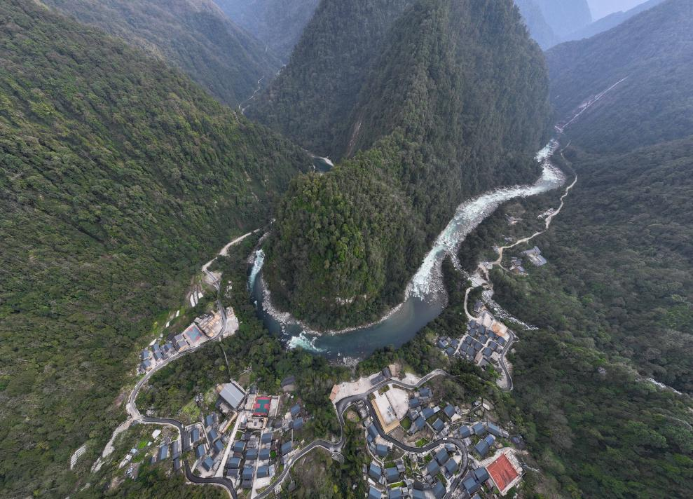 2023年3月10日，獨(dú)龍江航拍。